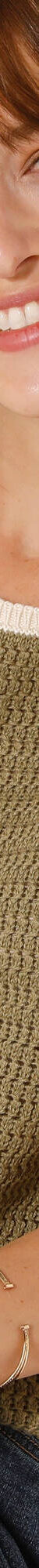 Pull manches courtes, maille fantaisie (kaki / écru) Pull manches courtes, maille fantaisie (kaki / écru)